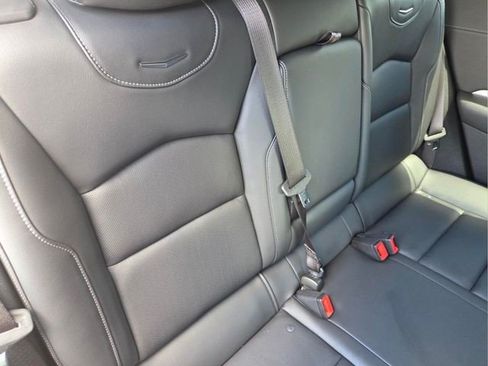 Certified 2024 Cadillac XT4 Premium Luxury FWD image 19