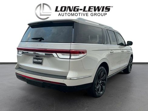 Certified 2024 Lincoln Navigator L Reserve image 7
