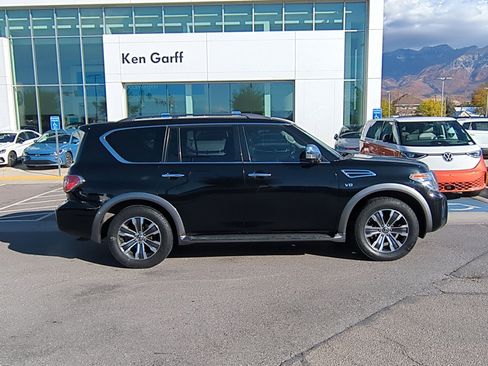 Used 2019 Nissan Armada SL w/ Premium Package image 2