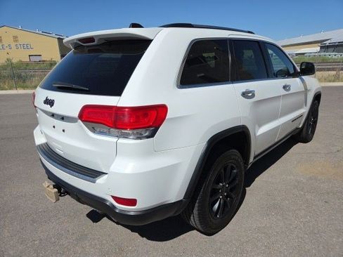 Used 2015 Jeep Grand Cherokee Limited w/ Trailer Tow Group IV AWD/4WD image 3