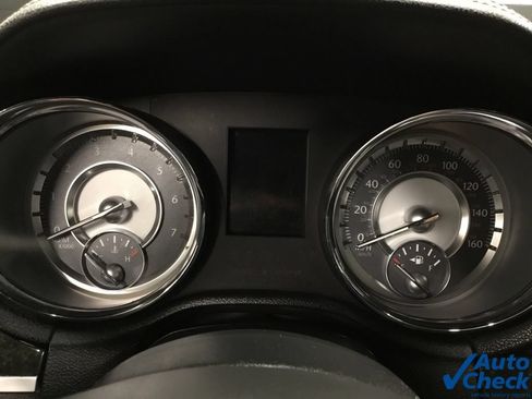Used 2012 Chrysler 300 C w/ 19-Premium Speaker Group AWD/4WD image 46