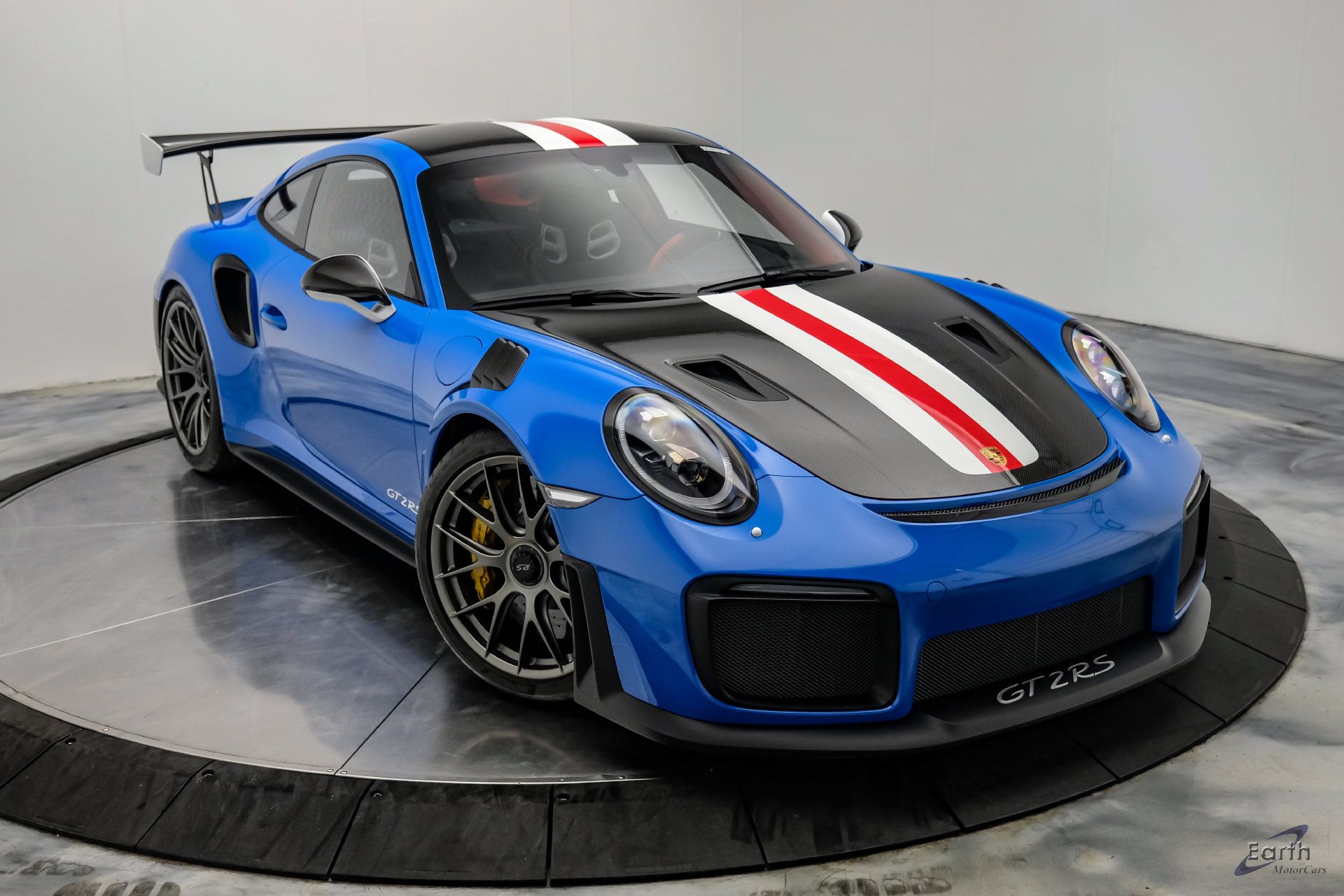 Used 2019 Porsche 911 GT2 RS RWD image 30