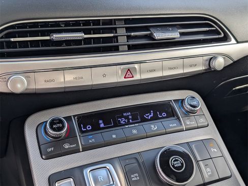 Used 2021 Hyundai Palisade SEL w/ Convenience Package image 16