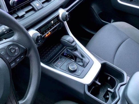 Certified 2025 Toyota RAV4 LE image 16