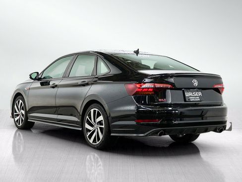 Used 2019 Volkswagen Jetta GLI Autobahn FWD image 3