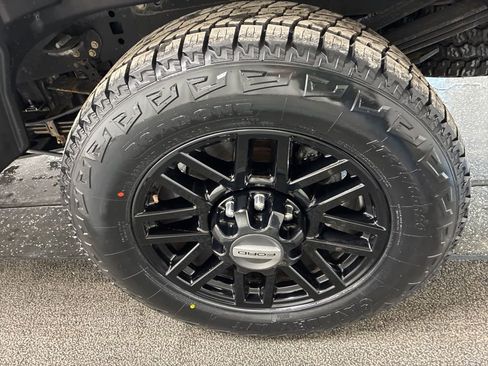 Used 2020 Ford F350 Lariat image 8