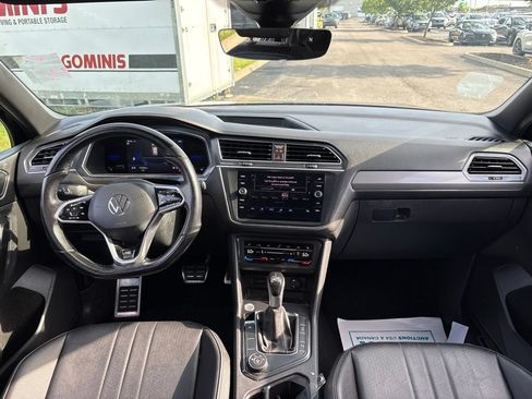 Used 2023 Volkswagen Tiguan SE R-Line AWD/4WD image 19