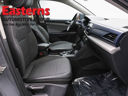 Used 2022 Volkswagen Taos SE AWD/4WD image 23