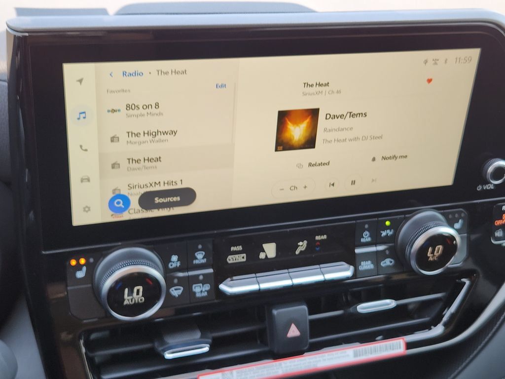 New 2026 Toyota Highlander AWD image 18