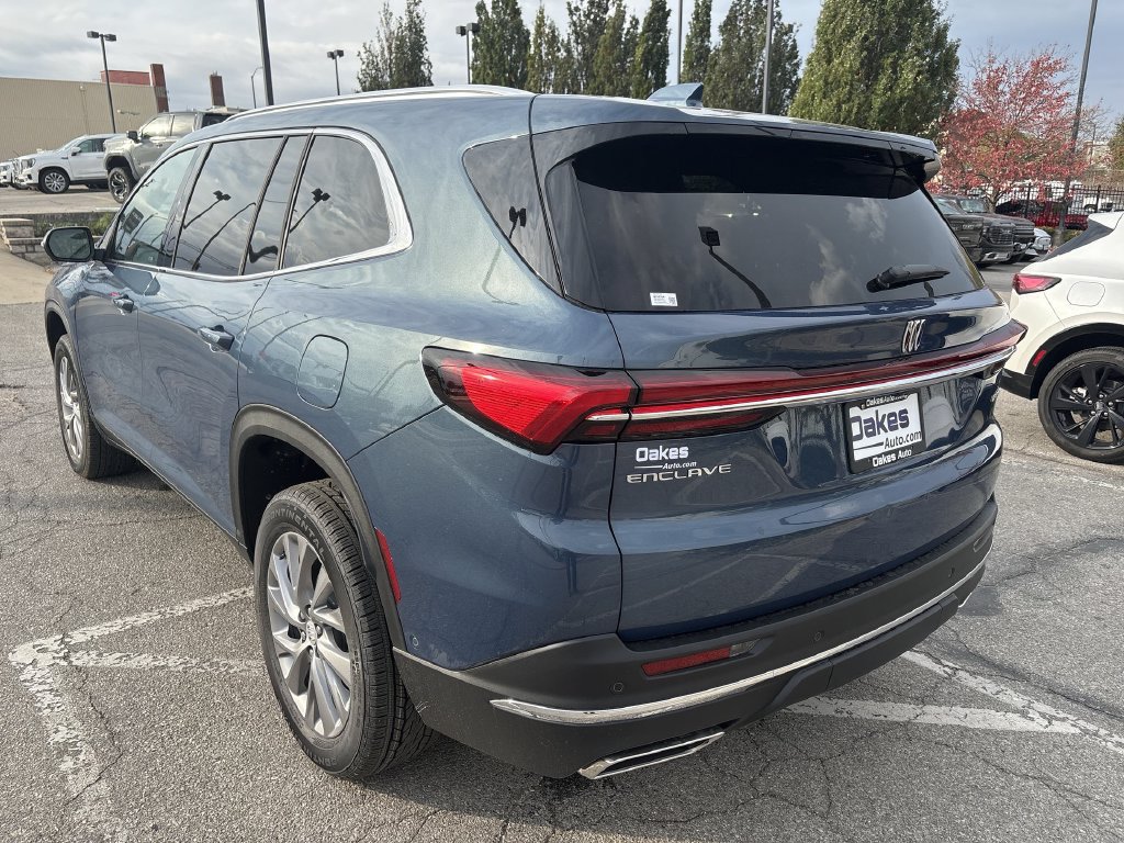 Certified 2025 Buick Enclave Preferred w/ Super Cruise Package FWD image 5