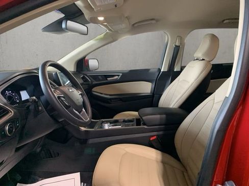 Used 2024 Ford Edge SEL w/ Convenience Package image 14