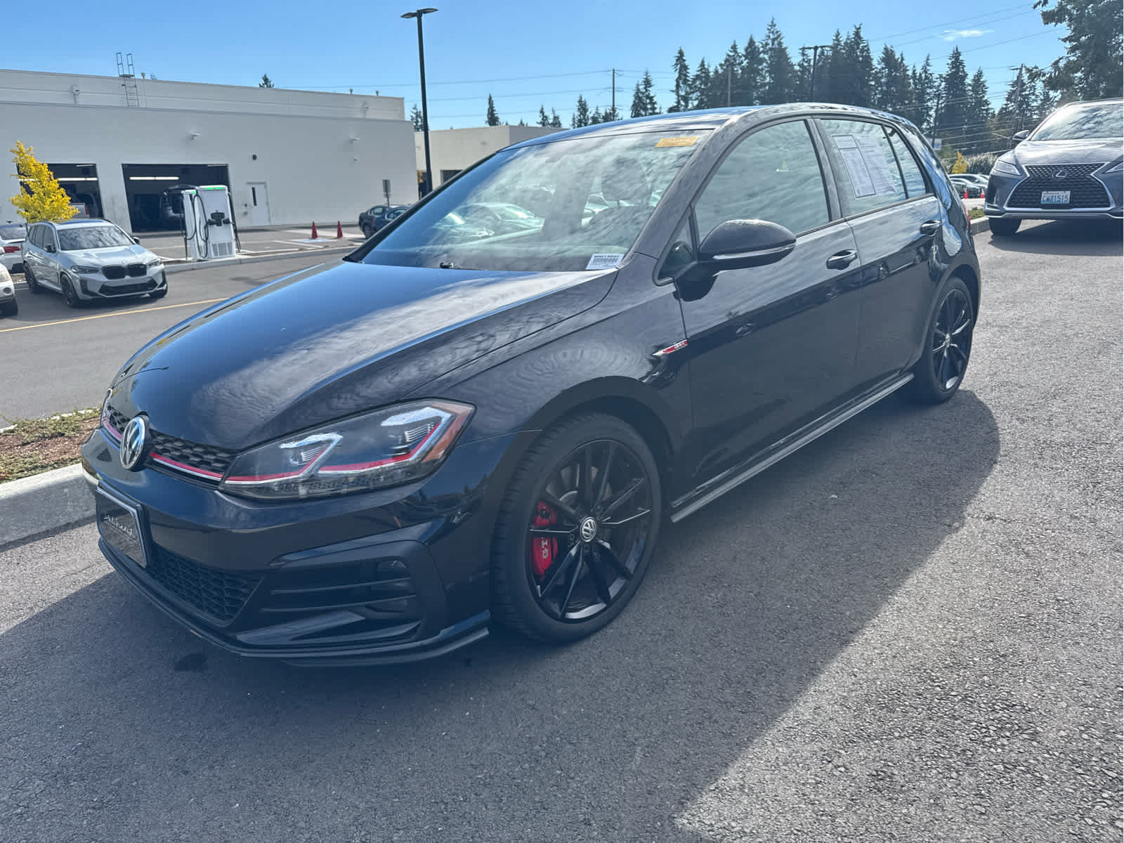 Used 2021 Volkswagen GTI SE FWD image 3