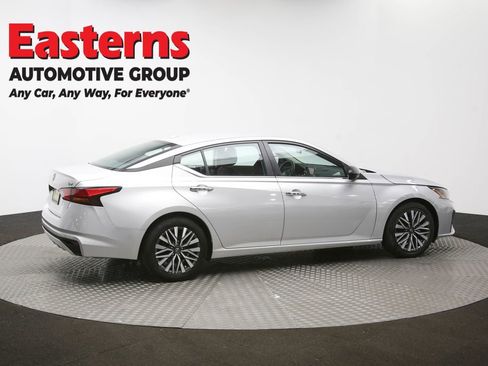 Used 2024 Nissan Altima 2.5 SV image 43