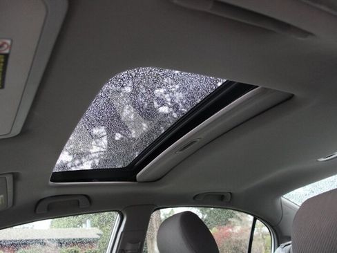 Used 2010 Honda Civic EX image 9