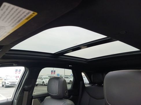 Used 2021 Cadillac XT5 Premium Luxury image 21