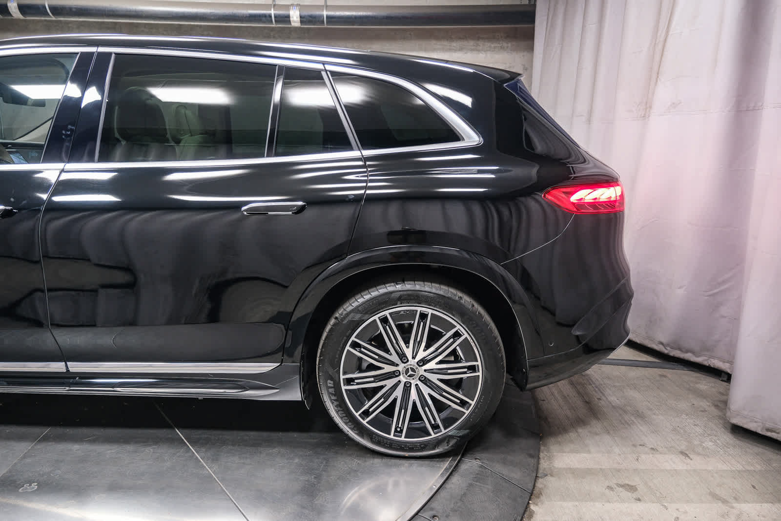 Certified 2023 Mercedes-Benz EQS 450+ SUV image 8
