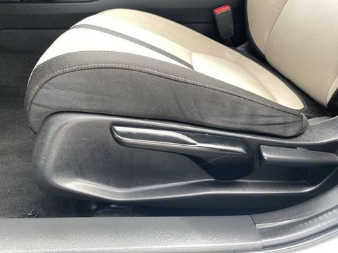 Used 2019 Honda Civic EX image 21