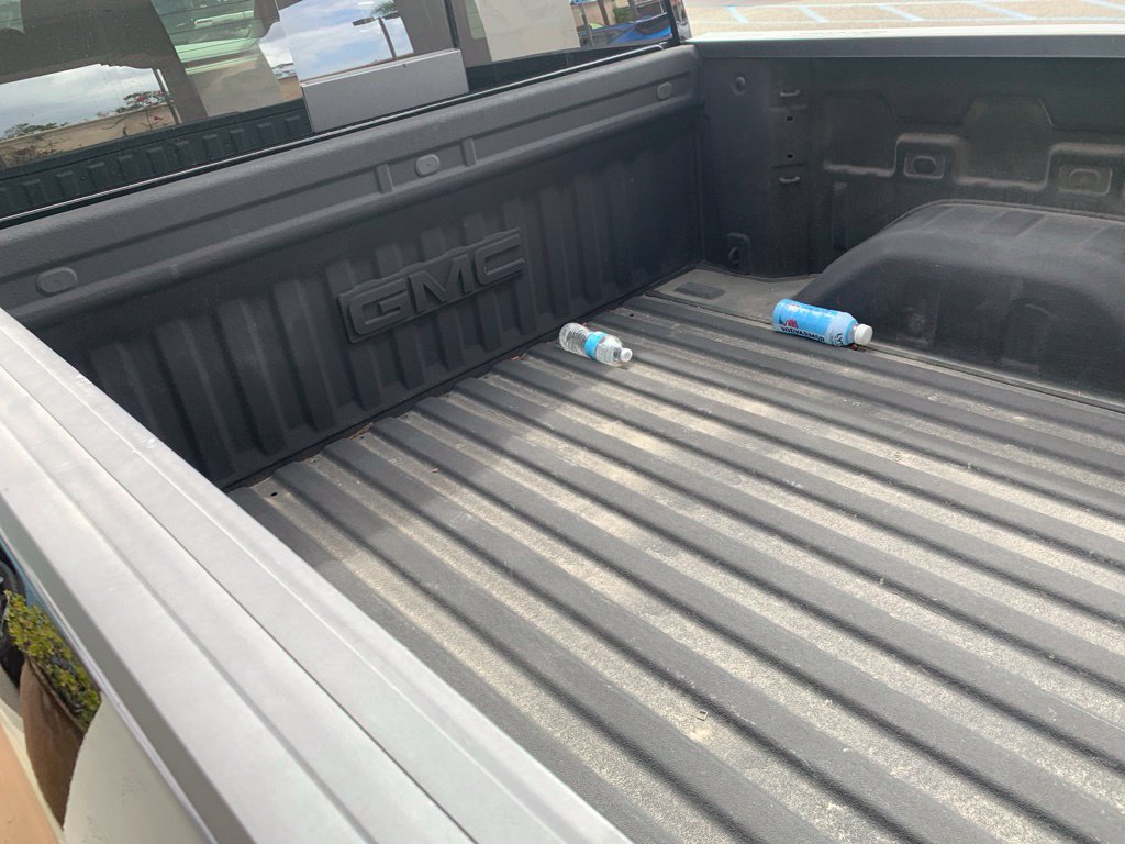 Used 2025 GMC Sierra 1500 Denali AWD/4WD image 9