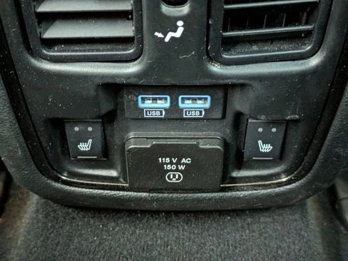 Used 2019 Dodge Durango R/T RWD image 16