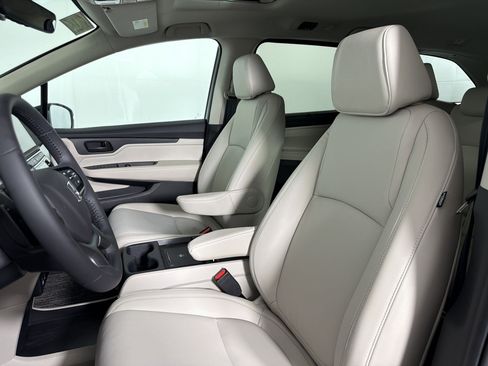 New 2026 Honda Odyssey EX-L image 4