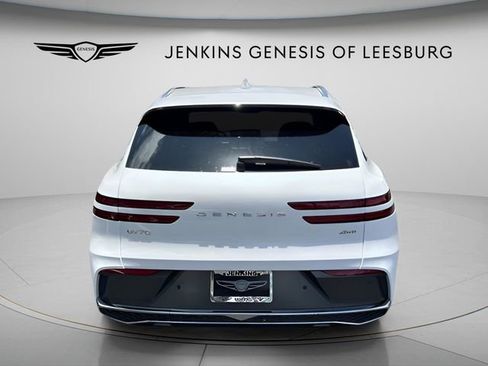 New 2026 Genesis GV70 2.5T image 4