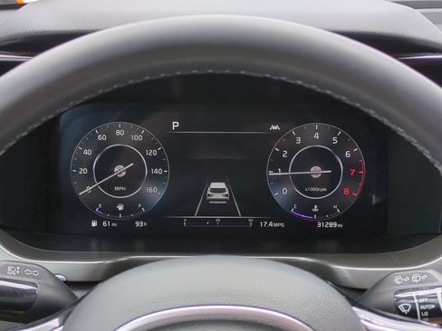 Certified 2023 Kia Sorento SX FWD image 28