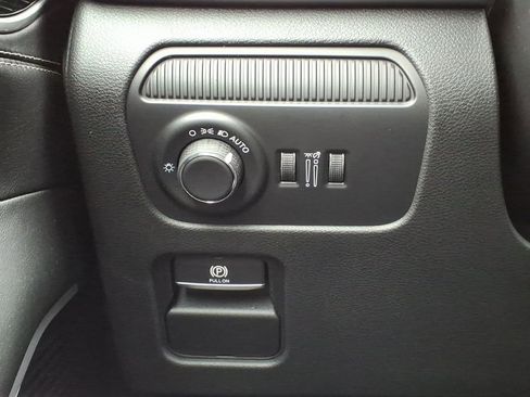 New 2026 Jeep Grand Wagoneer L Limited AWD/4WD image 27
