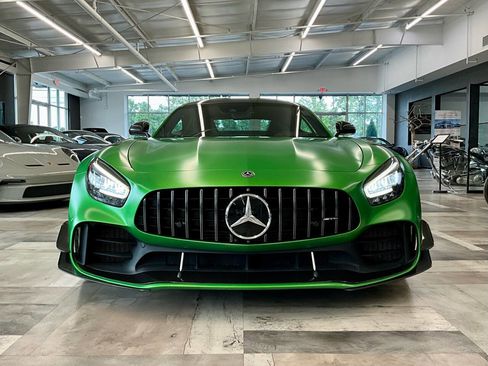 Used 2020 Mercedes-Benz AMG GT R image 42