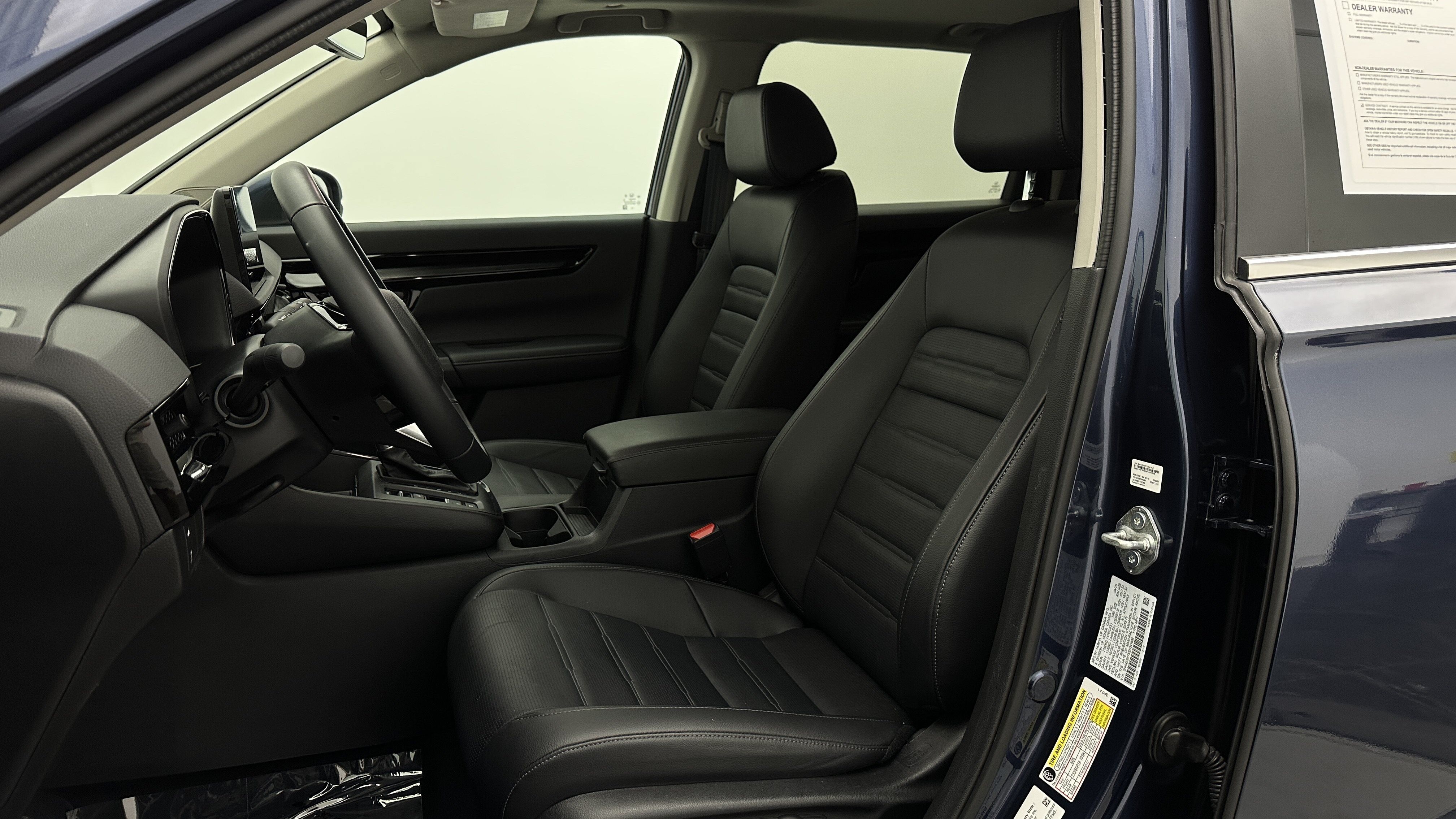 Used 2025 Honda CR-V EX-L image 16