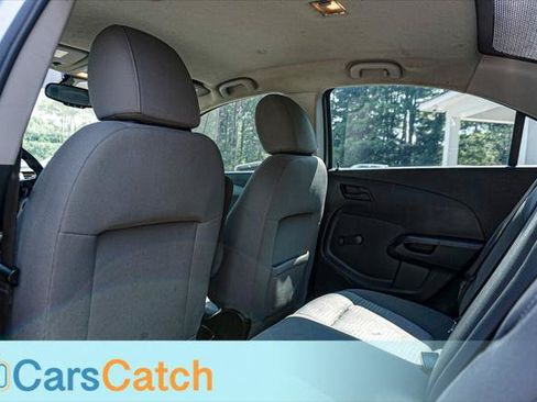 Used 2019 Chevrolet Sonic LS FWD image 33