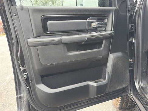 Used 2018 RAM 1500 Rebel w/ Luxury Group image 10