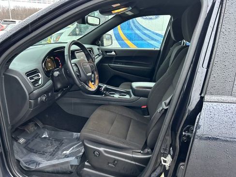 Used 2024 Dodge Durango SXT image 9