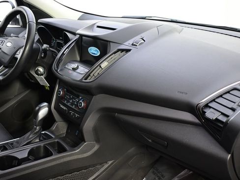 Used 2018 Ford Escape SEL image 15