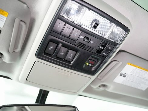 Used 2019 Toyota 4Runner Limited image 58