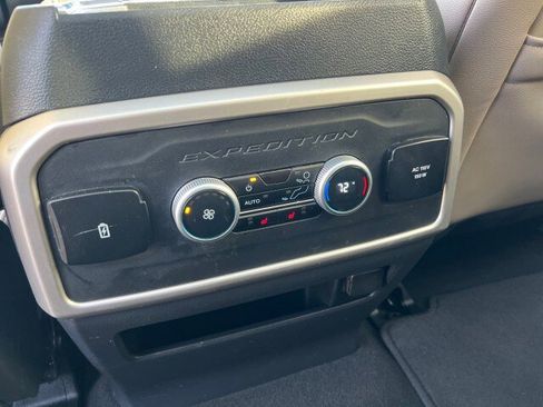 Certified 2024 Ford Expedition Limited image 23