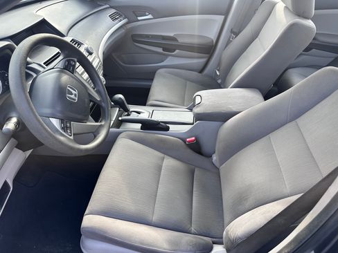 Used 2012 Honda Accord LX image 5