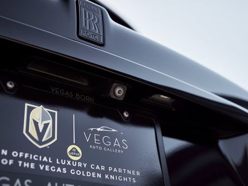 Used 2019 Rolls-Royce Cullinan image 13