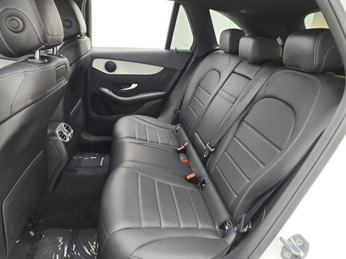 Used 2019 Mercedes-Benz GLC 300 image 13