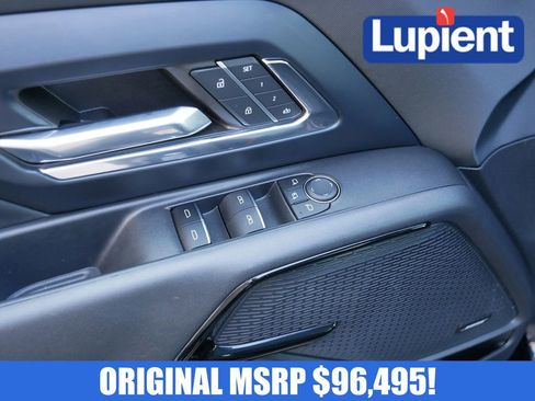 Used 2024 Chevrolet Silverado EV RST AWD/4WD image 14