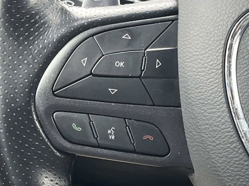 Used 2023 Dodge Durango GT image 35