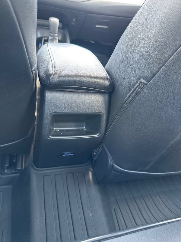 Used 2022 Toyota Corolla LE FWD image 27