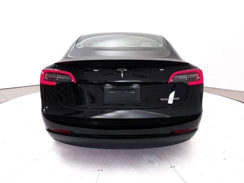 Used 2022 Tesla Model 3 Performance AWD/4WD image 17