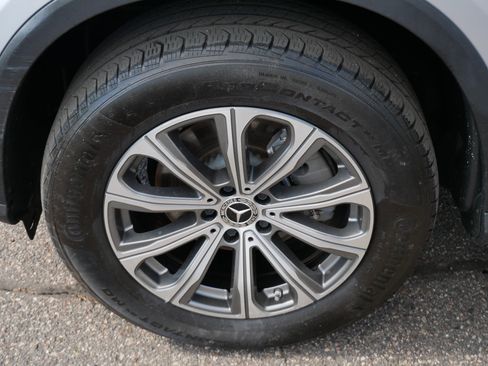 Used 2023 Mercedes-Benz GLC 300 4MATIC image 15