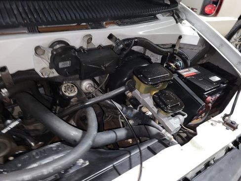 Used 1992 GMC Safari XT image 41