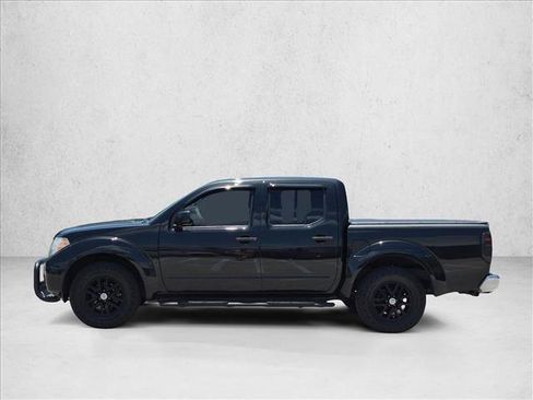 Used 2019 Nissan Frontier SV RWD image 8