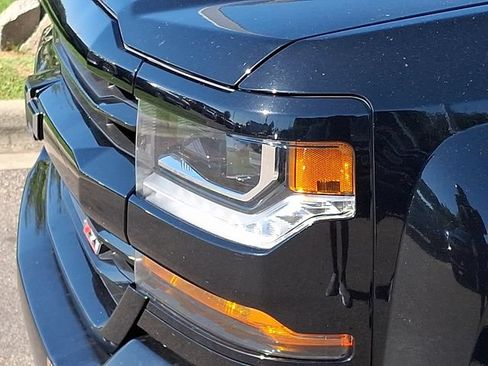 Used 2019 Chevrolet Silverado 1500 LT w/ LPO, Black Pack AWD/4WD image 28