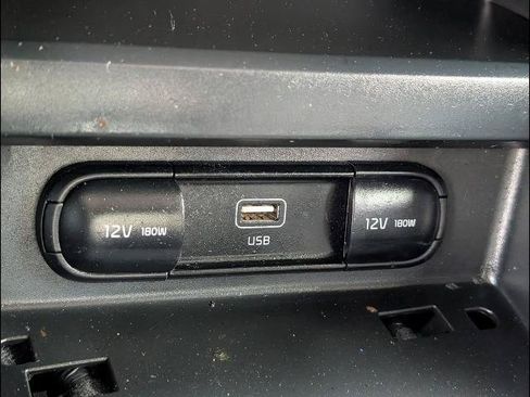 Used 2024 Kia Soul LX FWD image 17