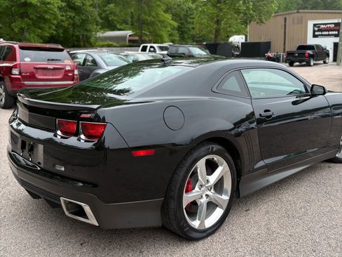 Used 2013 Chevrolet Camaro SS RWD image 8