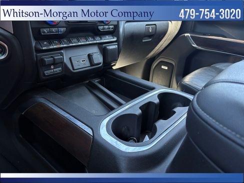 Used 2021 GMC Sierra 1500 SLT w/ SLT Premium Plus Package AWD/4WD image 38