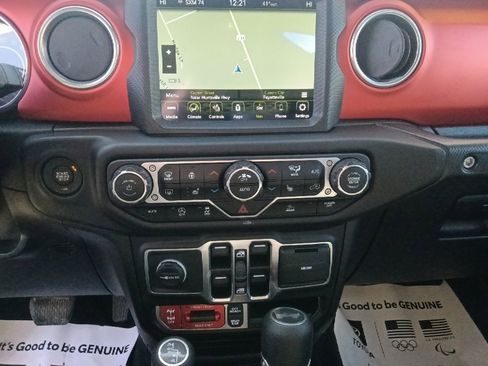 Used 2021 Jeep Wrangler Unlimited Rubicon image 20